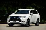 Mitsubishi Outlander PHEV 2017 года